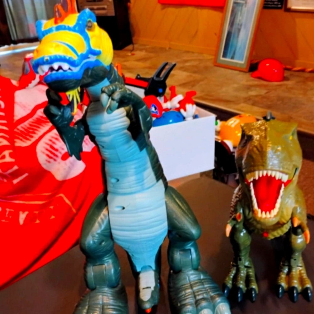Two big dinosaurs